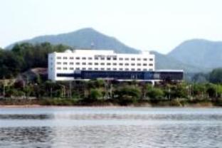 Bears Tourist Hotel Chuncheon Exterior photo